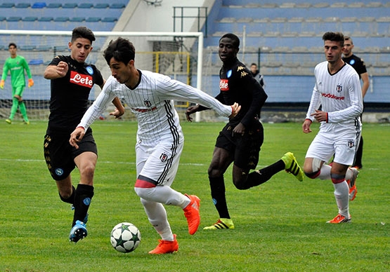 Beşiktaş - Napoli gençlik maçından kareler - Görsel 4