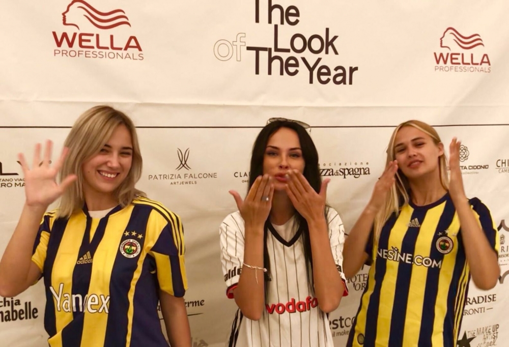 Beşiktaş ve Fenerbahçe formalı güzeller İtalya'yı salladı - Görsel 11