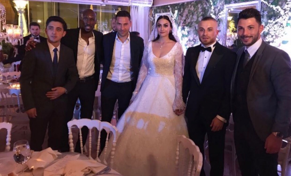 Gökhan Töre dünya evine girdi! İşte düğünden kareler... - Görsel 7