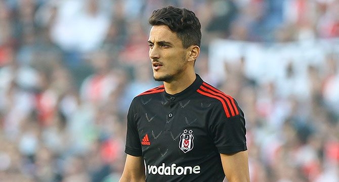 Mustafa Pektemek'in yaşadığı sakatlıklar... - Görsel 2