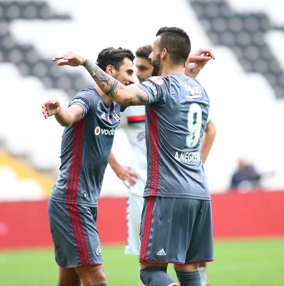 Negredo, Lens ve Orkan Çınar... İşte Beşiktaş - Manisaspor maçından kareler! - Görsel 1