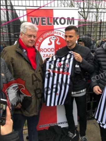 Oğuzhan Özyakup isminin ölümsüzleştiği sahadan çok özel kareler - Görsel 10