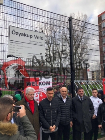Oğuzhan Özyakup isminin ölümsüzleştiği sahadan çok özel kareler - Görsel 12