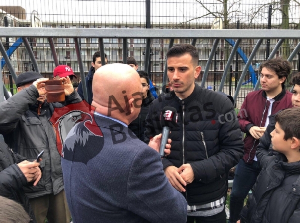 Oğuzhan Özyakup isminin ölümsüzleştiği sahadan çok özel kareler - Görsel 2