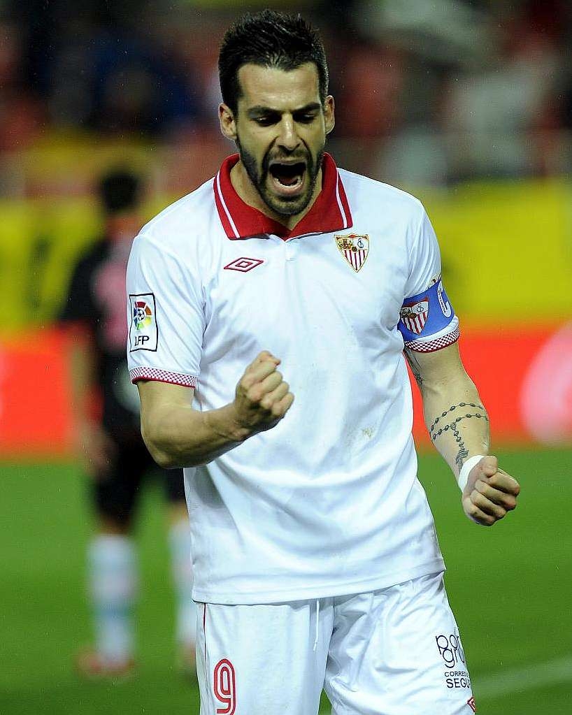 Negredo, Beşiktaş dışında 7 takımda oynadı. Peki o takımların şehirlerine Jolly Tur aracılığıyla gitmeye ne derseniz? - Görsel 9