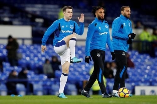 Everton taraftarından Cenk Tosun isyanı! - Görsel 6