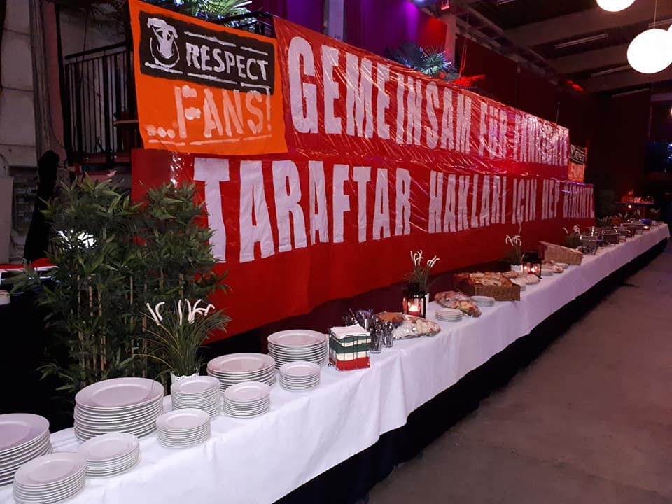 Beşiktaş ve Bayern Münih taraftarları dosluk yemeğinde bir araya geldi - Görsel 13