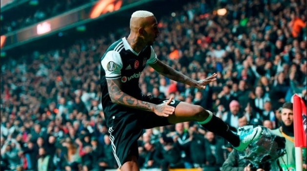 Benfica'dan Beşiktaş'a Talisca teklifi! - Görsel 3