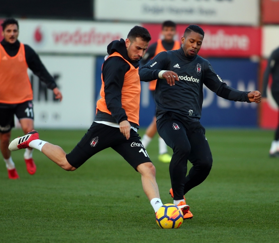Beşiktaş derbi hazırlıklarına başladı! İşte antrenmandan kareler - Görsel 12