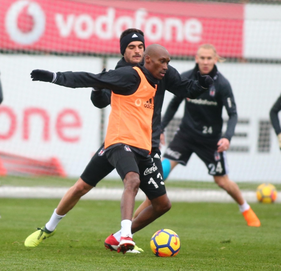 Beşiktaş'ta derbi hazırlıkları sürüyor! İşte antrenmandan kareler - Görsel 14