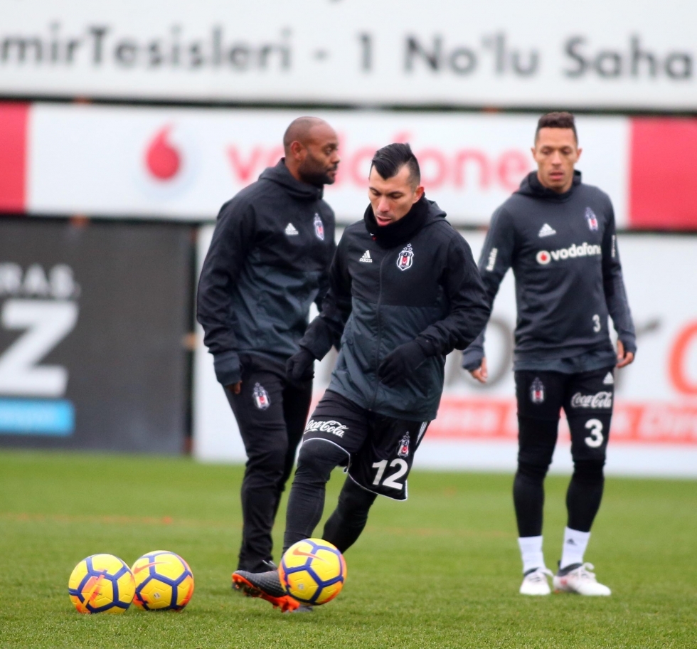 Beşiktaş'ta derbi hazırlıkları sürüyor! İşte antrenmandan kareler - Görsel 17