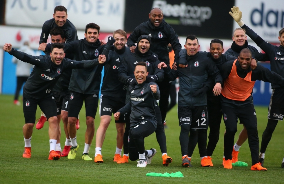 Beşiktaş'ta derbi hazırlıkları sürüyor! İşte antrenmandan kareler - Görsel 3
