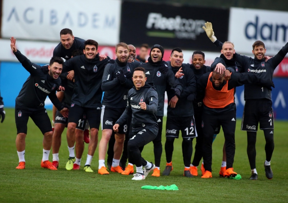 Beşiktaş'ta derbi hazırlıkları sürüyor! İşte antrenmandan kareler - Görsel 4