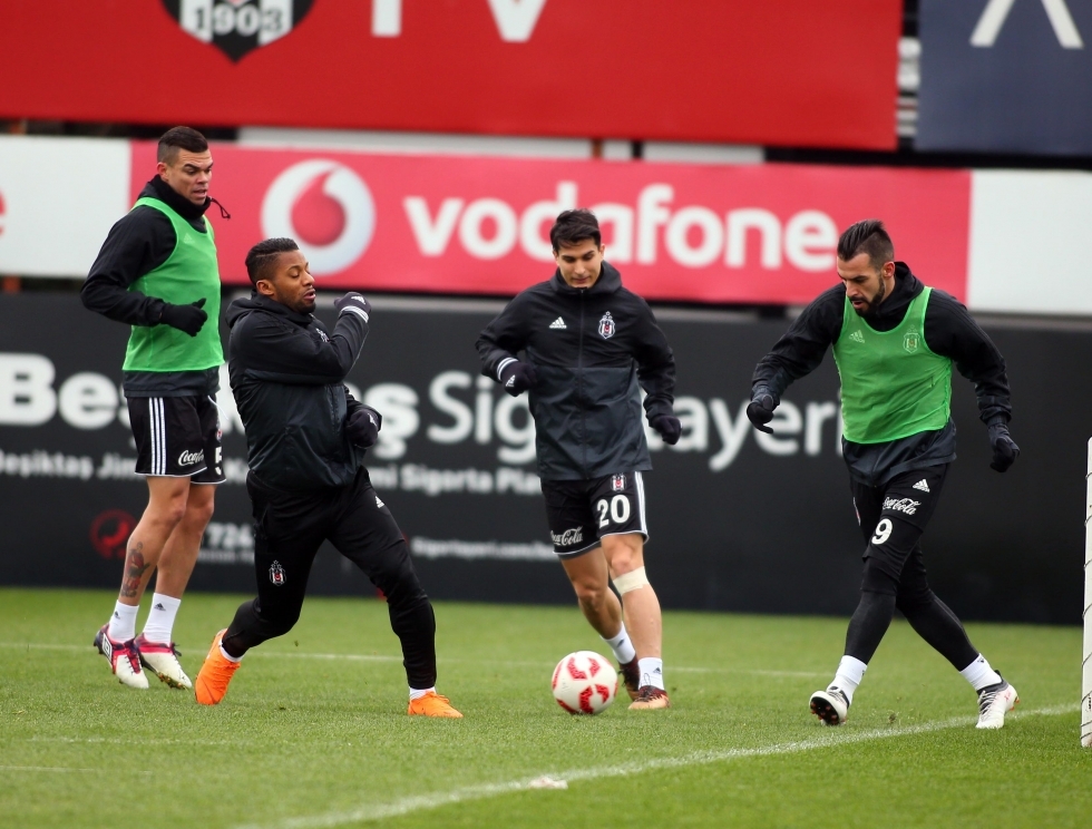 Beşiktaş Fenerbahçe maçına hazırlanıyor! İşte antrenmandan kareler - Görsel 3