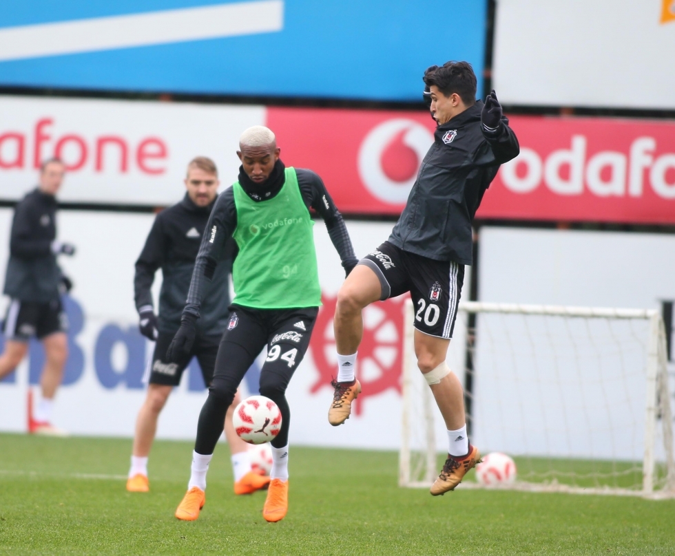 Beşiktaş Fenerbahçe maçına hazırlanıyor! İşte antrenmandan kareler - Görsel 5