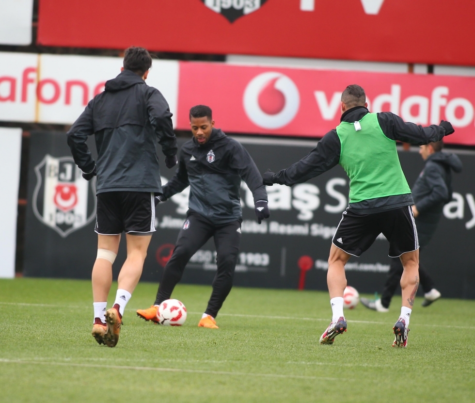 Beşiktaş Fenerbahçe maçına hazırlanıyor! İşte antrenmandan kareler - Görsel 6