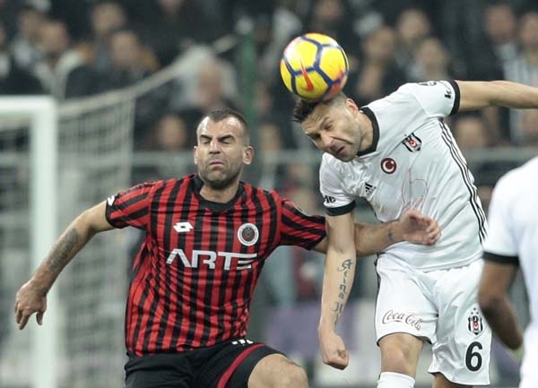 Beşiktaş - Gençlerbirliği karşılaşması hakkında yazılmış 14 köşe yazısı - Görsel 3