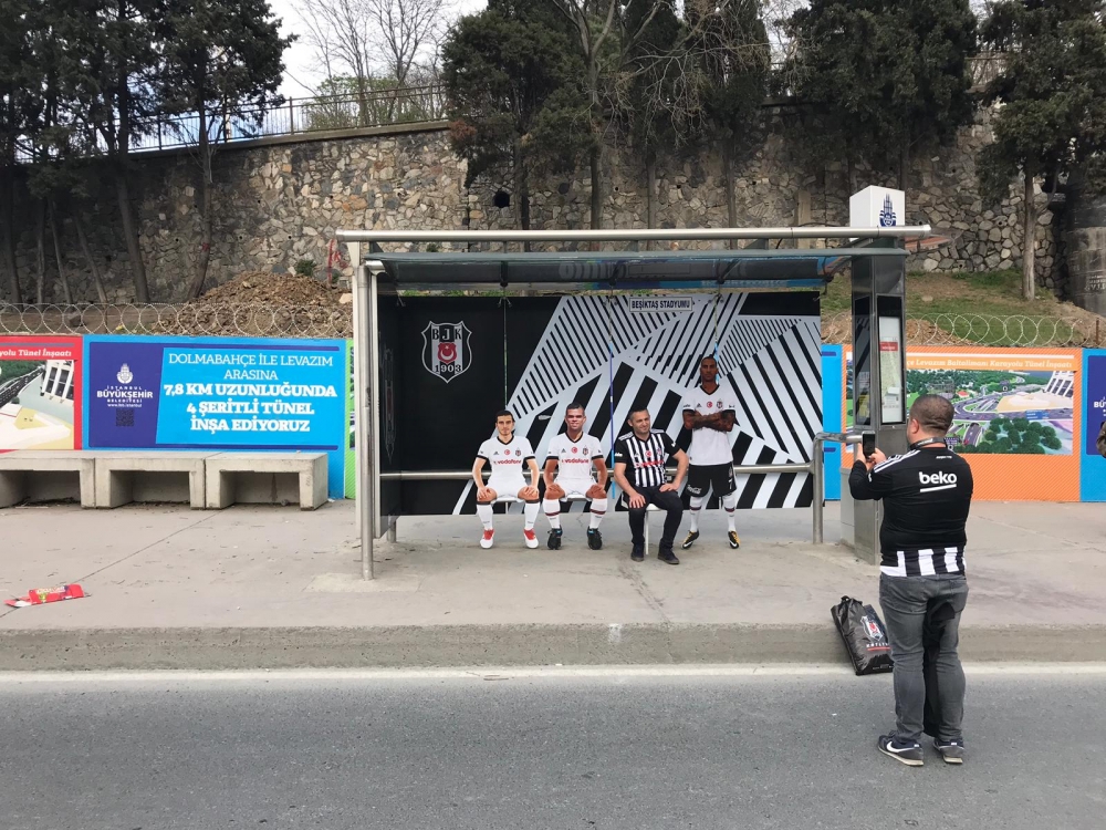 Beşiktaş otobüs durağı yenilendi - Görsel 2