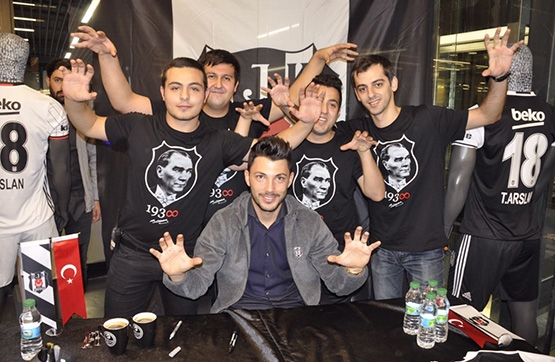 Tolgay Arslan taraftarla buluştu - Görsel 9