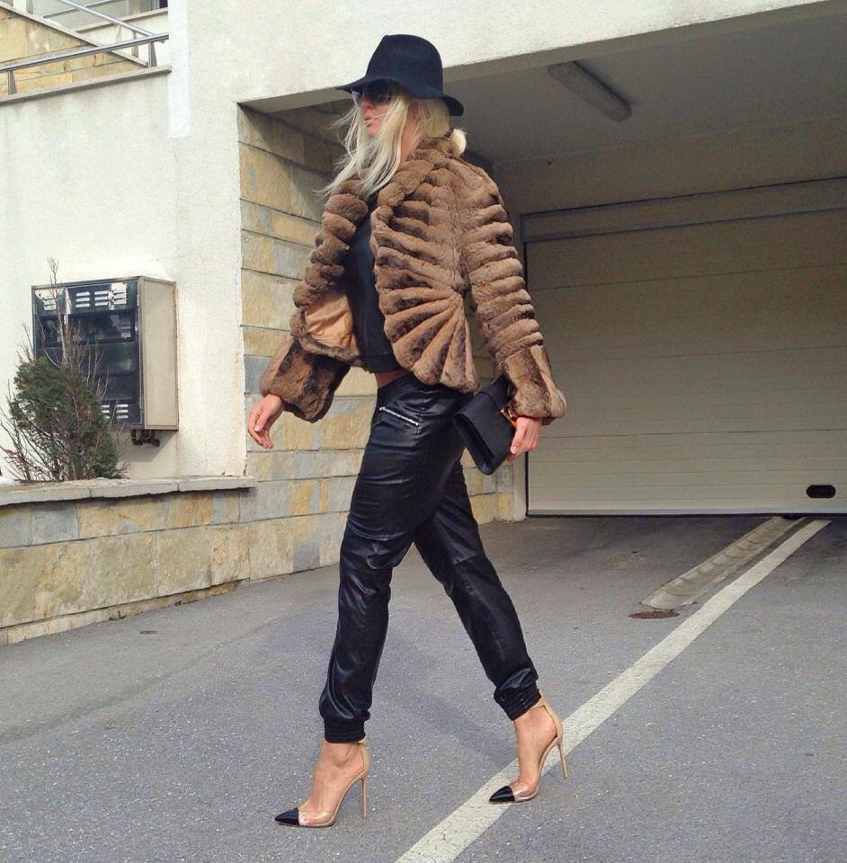 Tosic'in eşi Jelena Karleusa - Görsel 17