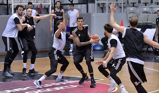 Beşiktaş Sompo Japan kampa girdi - Görsel 4