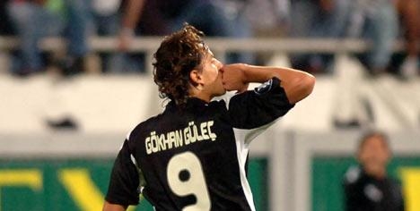 Beşiktaş formasıyla ilk maçında gol atan forvetler - Görsel 5