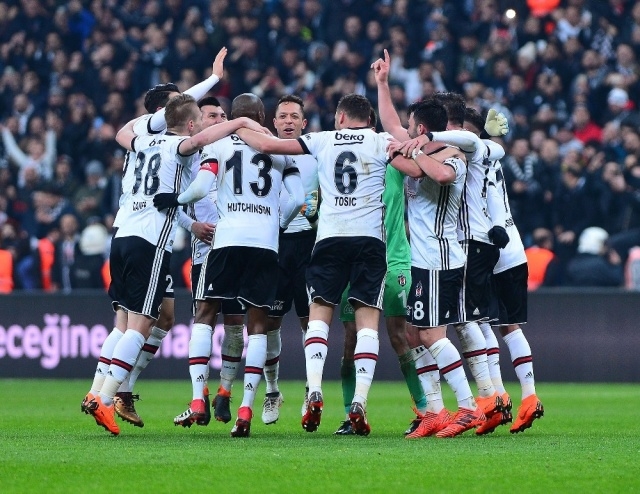 FIFA 18'e göre Türkiye'nin en iyi takımı Beşiktaş! - Görsel 12