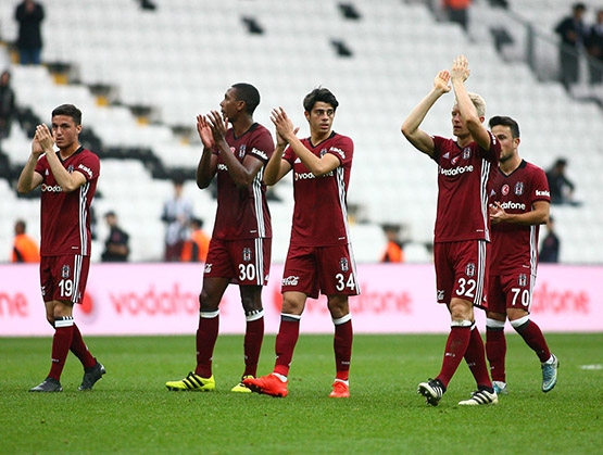 Beşiktaş-AZ Alkmaar maçından kareler - Görsel 30
