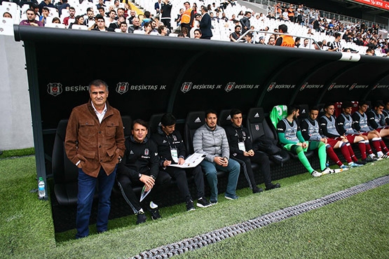 Beşiktaş-AZ Alkmaar maçından kareler - Görsel 34