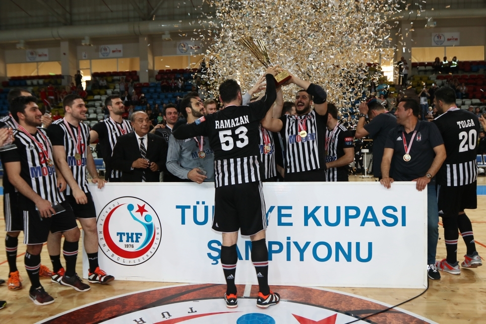 Beşiktaş Mogaz'ın kupa töreninden kareler - Görsel 2