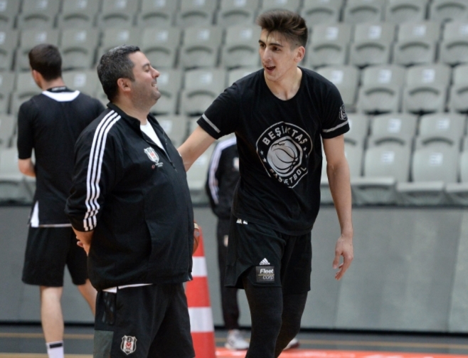Beşiktaş Sompo Japan derbi hazırlıklarına başladı - Görsel 8
