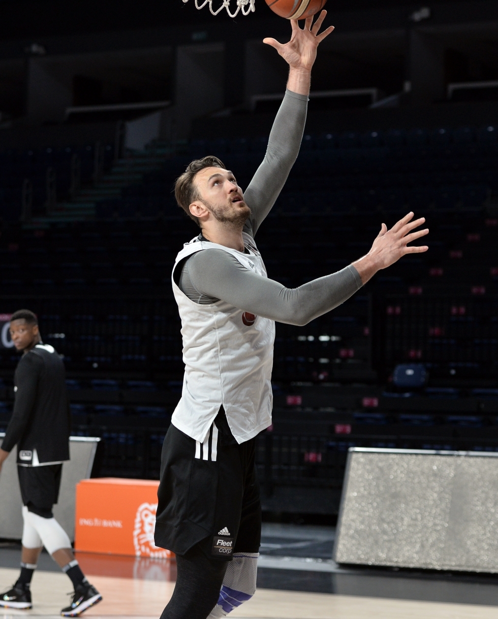 Beşiktaş Sompo Japan derbi hazırlıklarını tamamladı. İşte antrenmandan kareler - Görsel 14