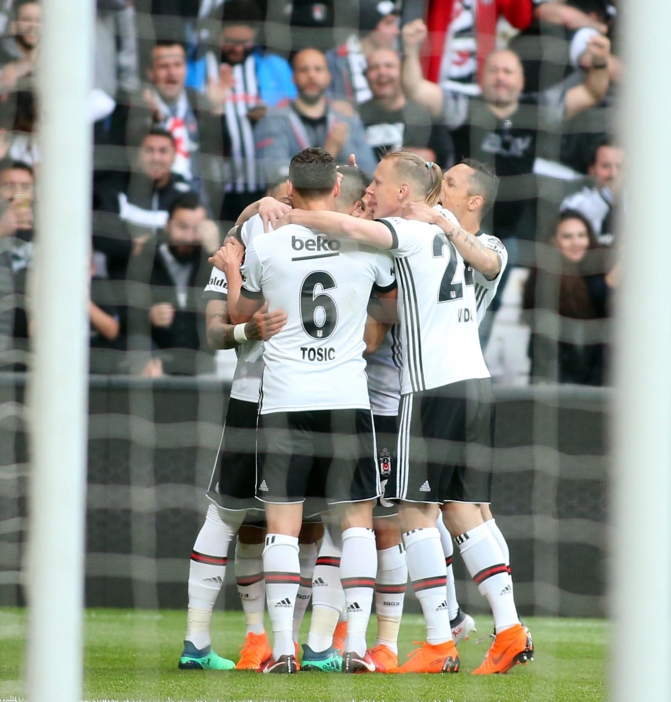 Beşiktaş - Malatyaspor karşılaşmasından kareler - Görsel 45