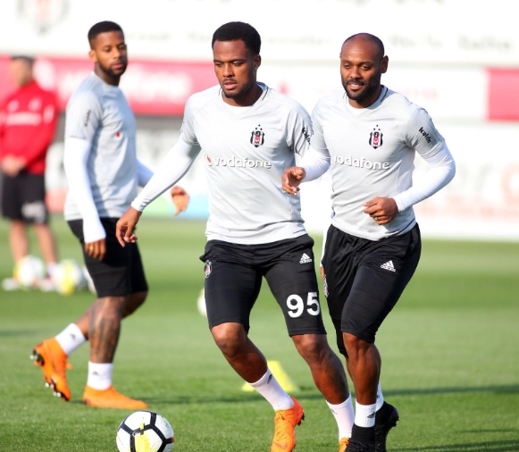 Beşiktaş, Kayserispor maçına hazırlanıyor! İşte antrenmandan kareler - Görsel 2