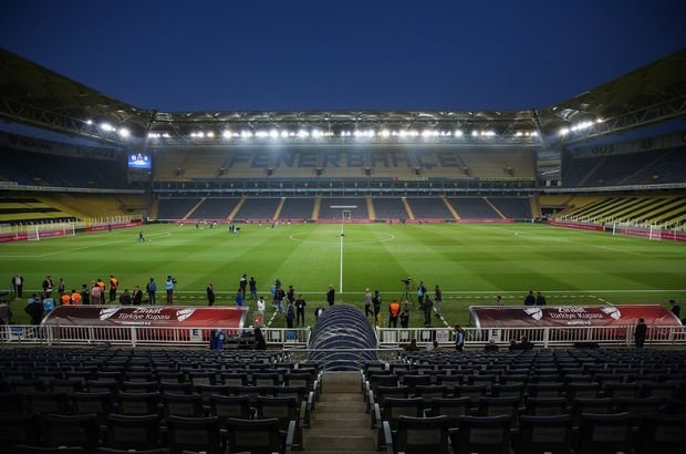 Fenerbahçe ve Aykut Kocaman, Beşiktaş’ı nasıl bekledi? İşte olmayan maçın kareleri - Görsel 1