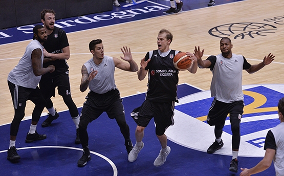Beşiktaş'tan İtalya'da ilk antrenman - Görsel 10