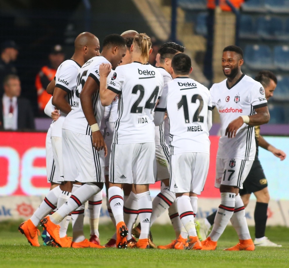 Osmanlıspor - Beşiktaş karşılaşmasından kareler - Görsel 43
