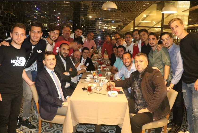 Beşiktaş U21 Takımının şampiyonluk yemeği gerçekleştirildi! - Görsel 4