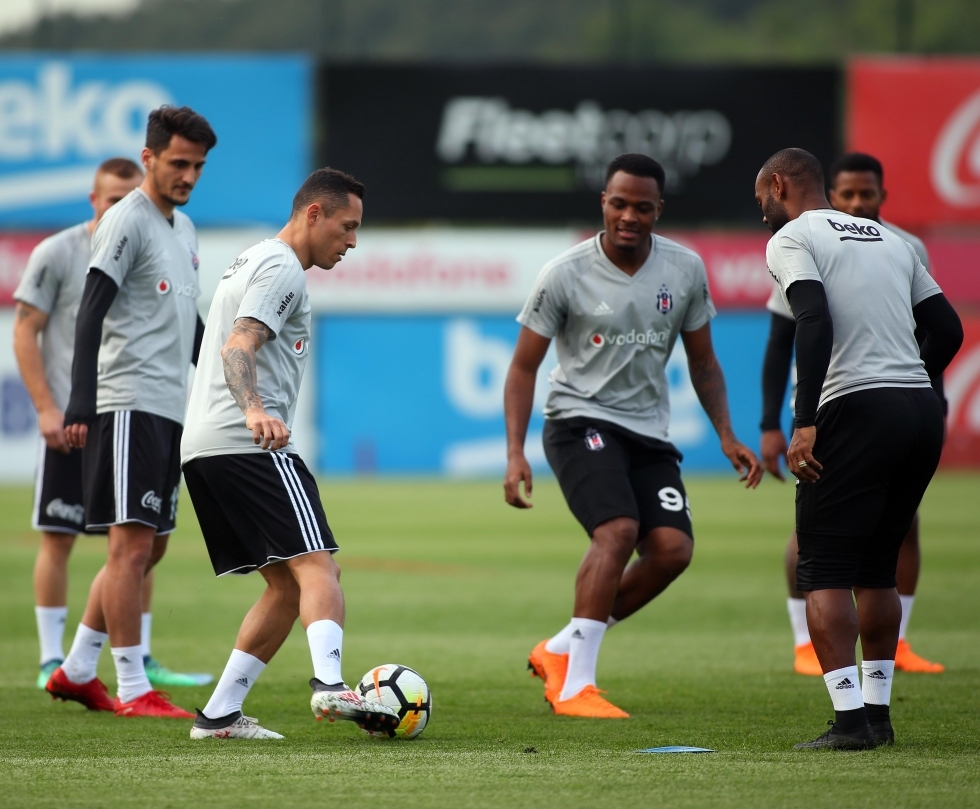 Beşiktaş, Sivasspor maçının hazırlıklarına başladı! İşte antrenmandan kareler - Görsel 4