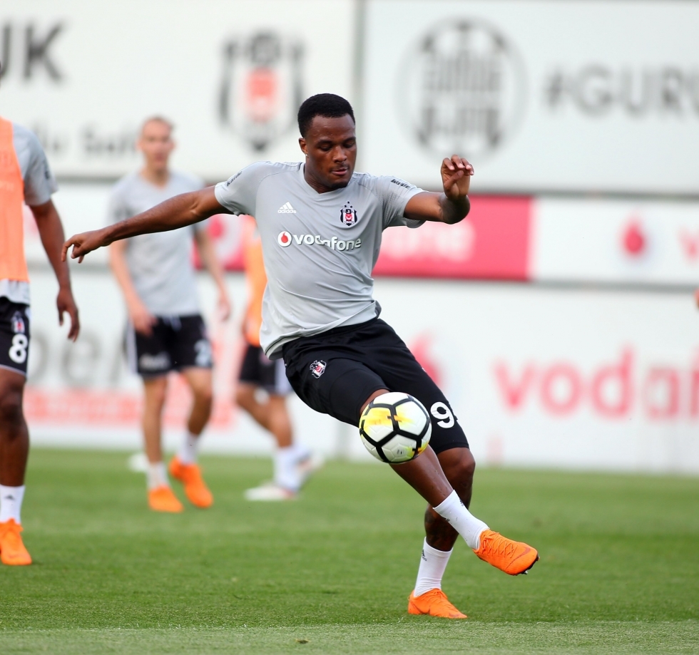 Beşiktaş, Sivasspor maçının hazırlıklarına başladı! İşte antrenmandan kareler - Görsel 5