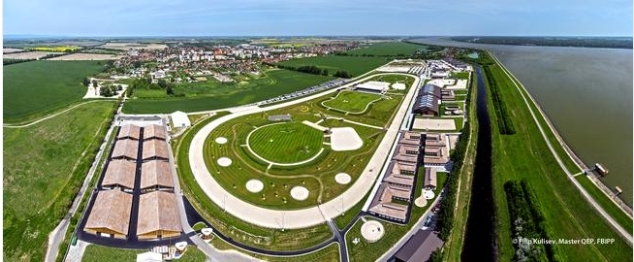 Beşiktaş’ın yeni sezon hazırlıklarını yapacağı Samorin (Slovakya) ve Ehrenhausen (Avusturya) kasabalarını yakından tanıyalım. Tam bir Uzay Üssü  - Görsel 1