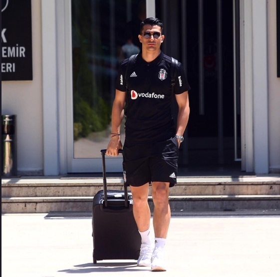 Beşiktaş'ın Slovakya yolculuğu başladı! İşte siyah beyazlıların kamp kadrosu - Görsel 2