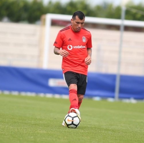 Beşiktaş'ın hazırlık karşılaşmasından kareler - Görsel 2