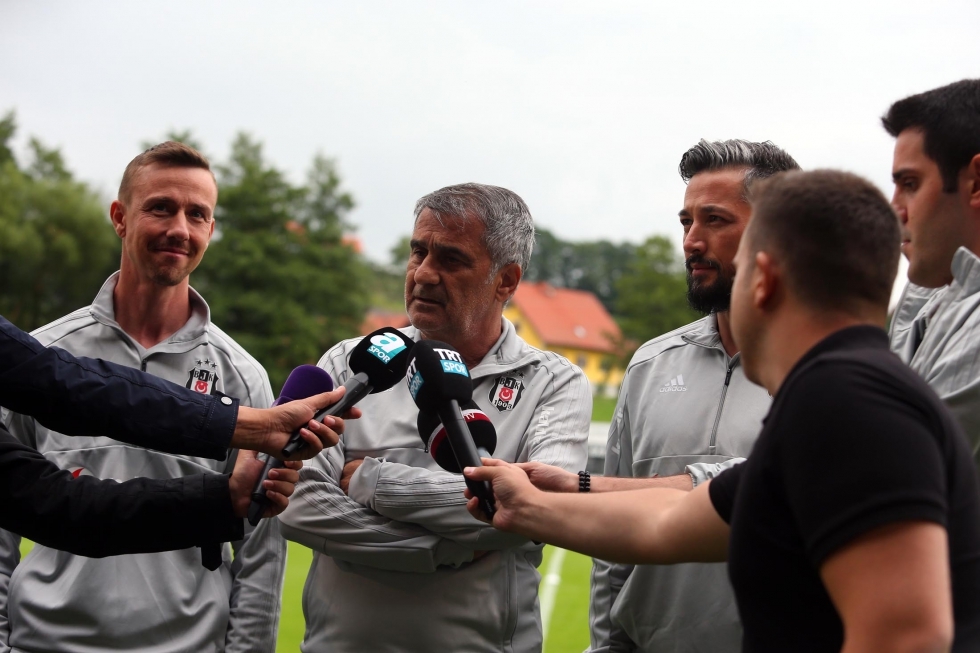 Beşiktaş'ın Avusturya kampı başladı! İşte antrenmandan kareler - Görsel 1