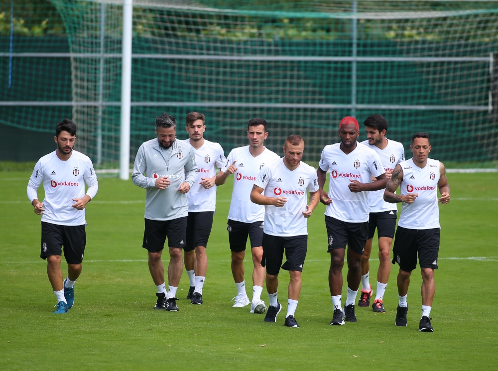 Beşiktaş, çalışmalarını sürdürüyor! İşte antrenmandan görüntüler... - Görsel 18