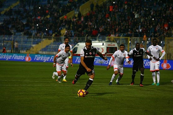 Adanaspor-Beşiktaş maçından kareler - Görsel 11