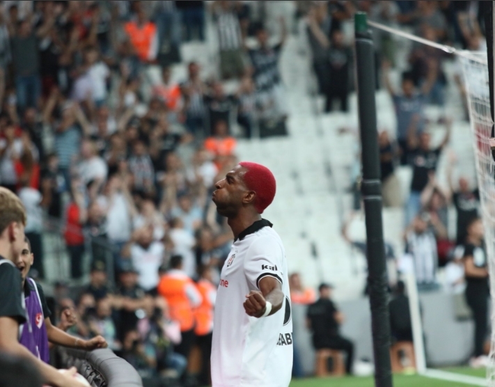Beşiktaş - LASK Linz karşılaşmasından kareler - Görsel 1