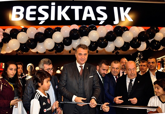 Fikret Orman, Capacity AVM Kartal Yuvası'nı açtı - Görsel 1