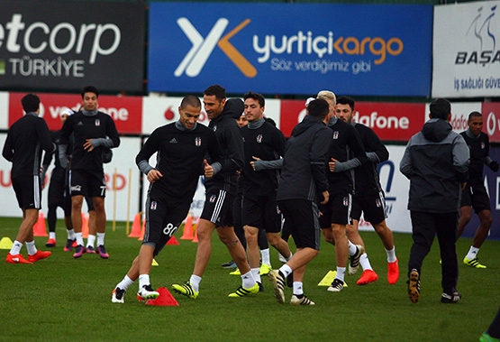 Beşiktaş'ın son antrenmanından kareler - Görsel 14