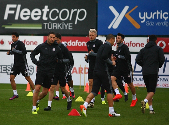 Beşiktaş'ın son antrenmanından kareler - Görsel 15